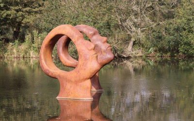 SCULPTURE BY THE LAKES